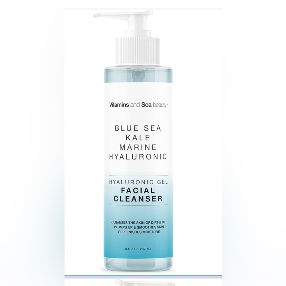 Blue Sea Hyaluronic Gel Facial Cleanser - Light Blue